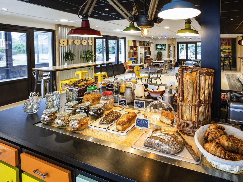 Greet Hotel Angouleme Saint-Yrieix-sur-Charente Екстериор снимка