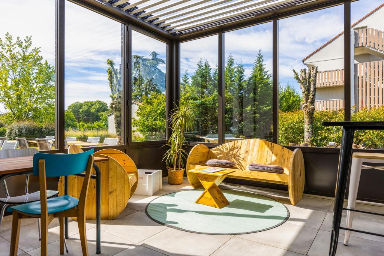 Greet Hotel Angouleme Saint-Yrieix-sur-Charente Екстериор снимка