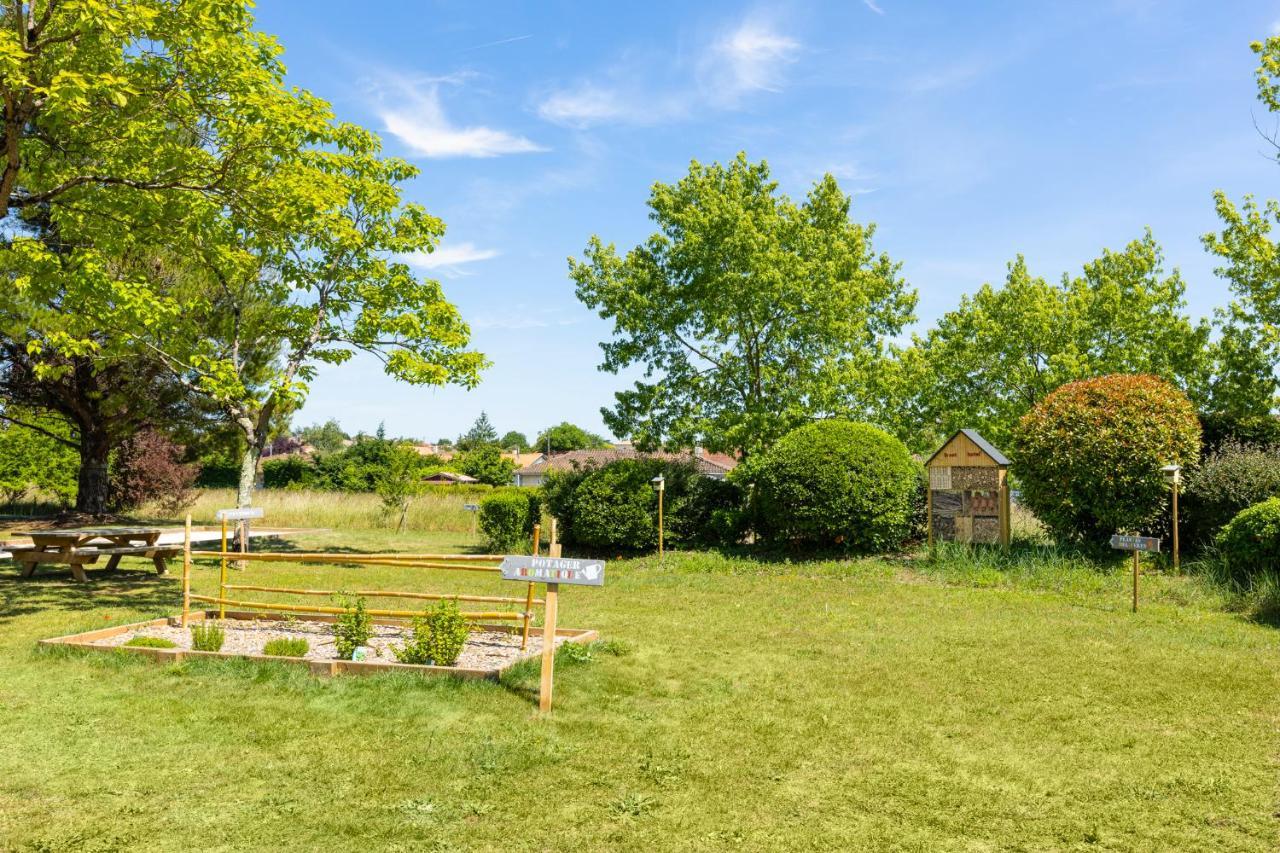 Greet Hotel Angouleme Saint-Yrieix-sur-Charente Екстериор снимка